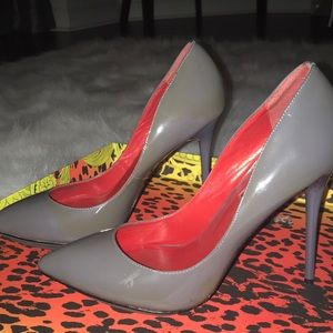 Charles Jourdan grey heels